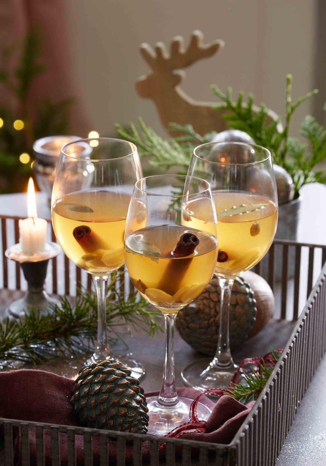 Vinfotografering — hvidvin med stemning